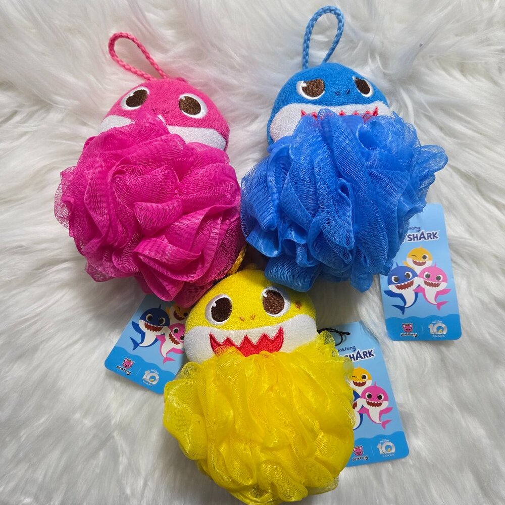Baby Shark Bath Poof Set